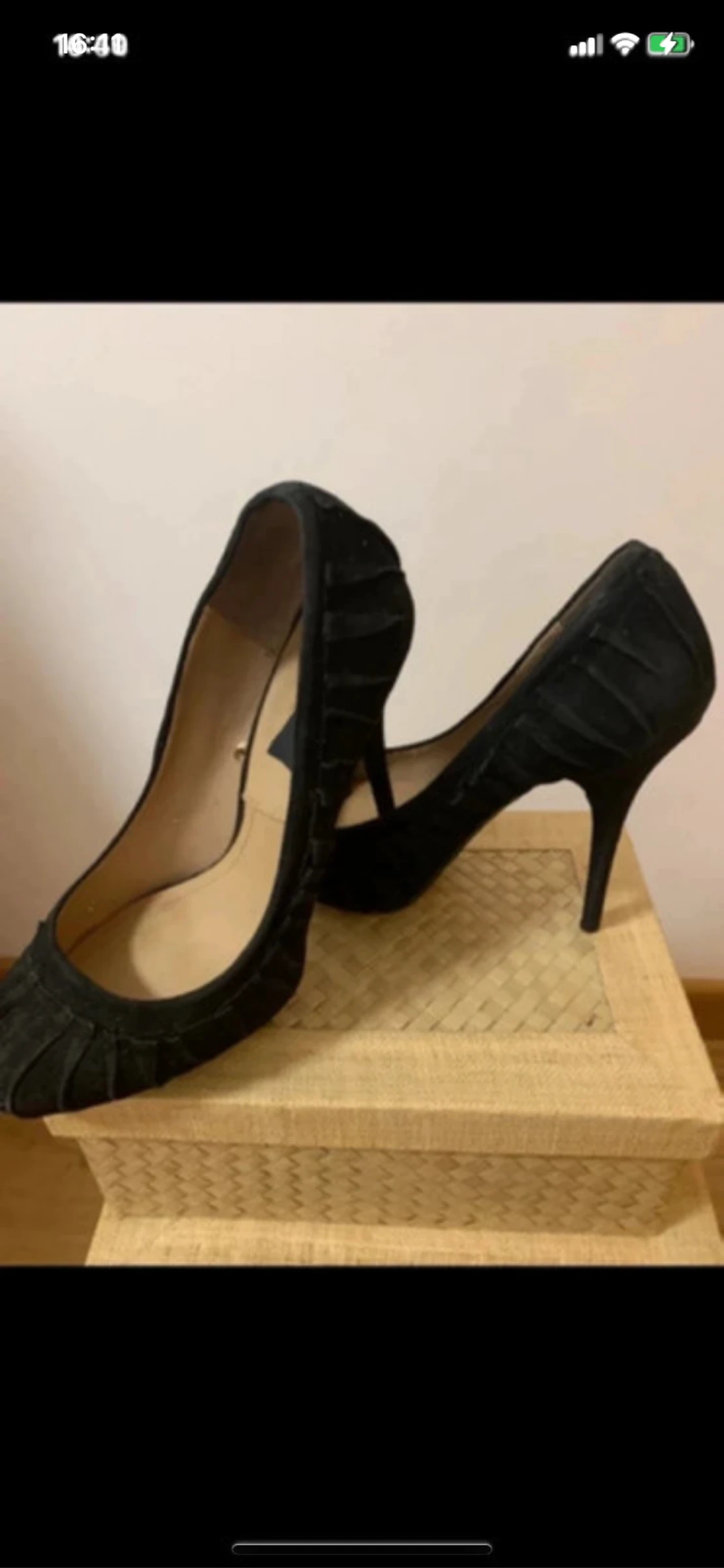 High heel shoe – photo 5